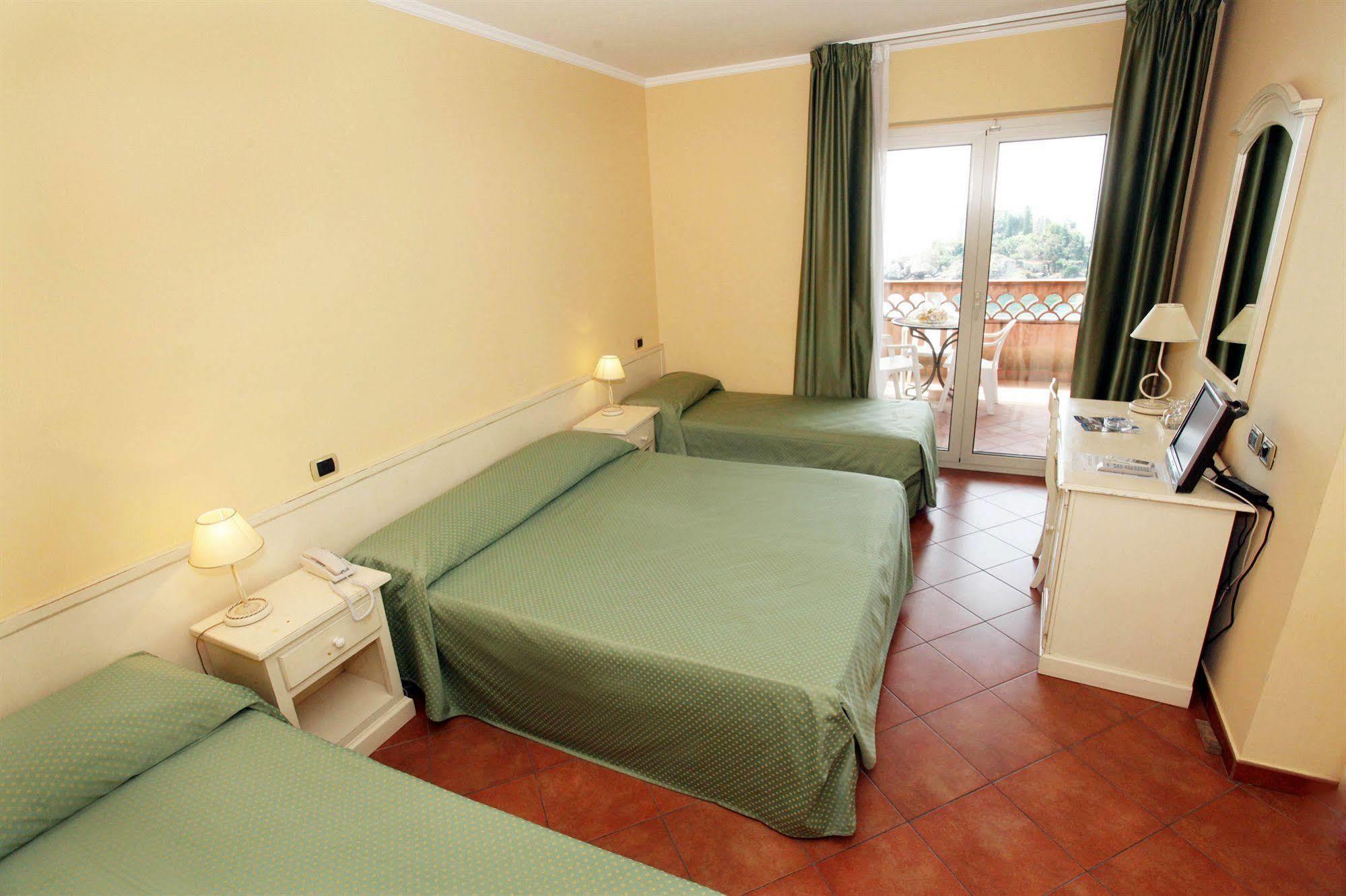 Mendolia Beach Hotel Taormina Exterior photo